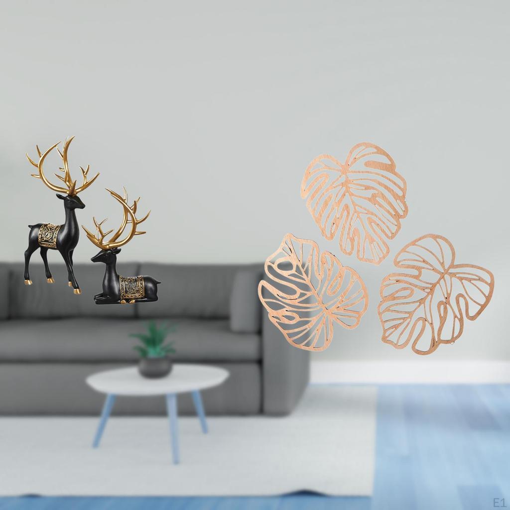 Reindeer Elk Resin Statue And Palm Leaves Wood Wall Decor Creative Animal Figure Collection for