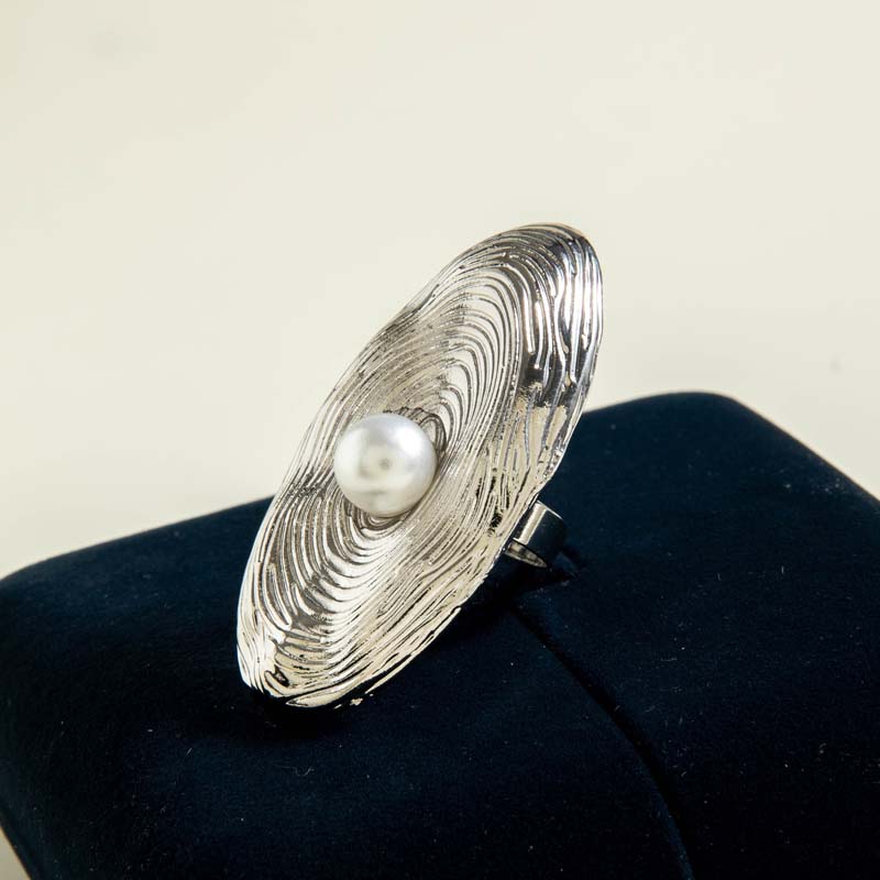 Vintage Gold Color Imitation Pearl Flower Open Rings For Women Exaggerated Metal Irregular Geometric Finger Rings Jewelry