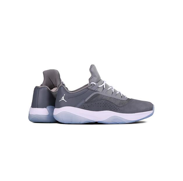 Nike Jordan Sneakers