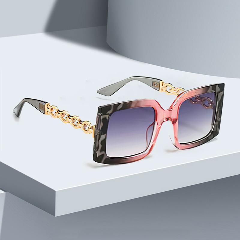 New In Fashionable Sunglasses For Women Square Frame Gradient Glasses With Metal Chain Decoration For Trendy Items