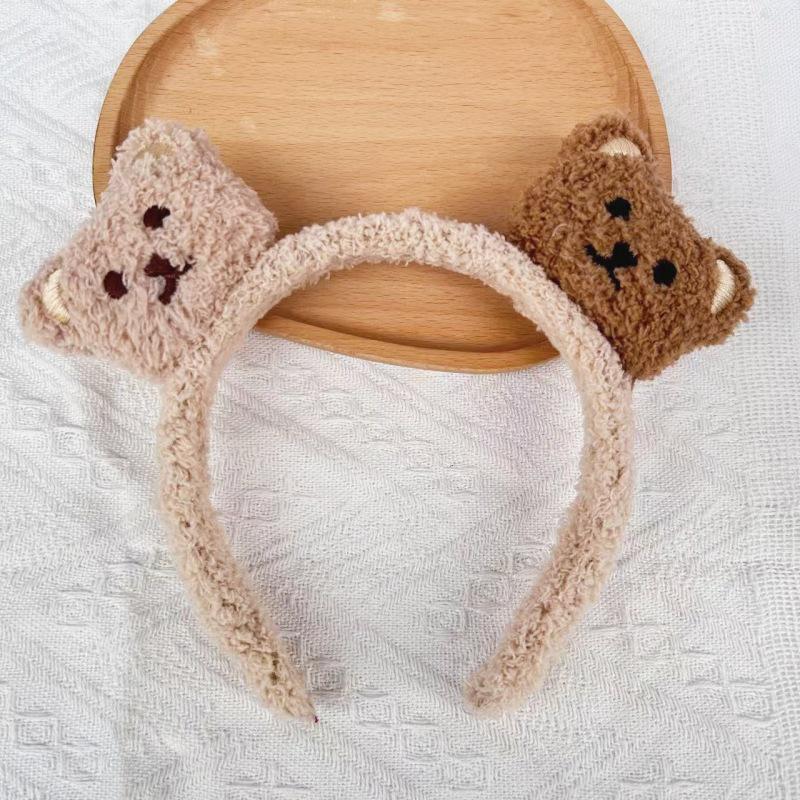 Cartoon Plush Headband: Cute Hair Accessory for Women & Kids, Perfect for Face Washing