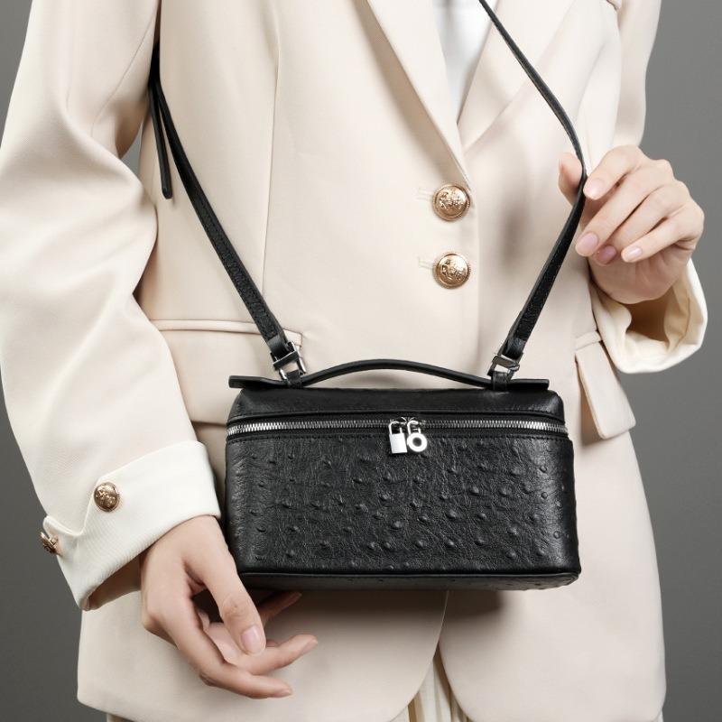 Kabelka z pravé kůže se vzorem pštrosí kůže QSL2788