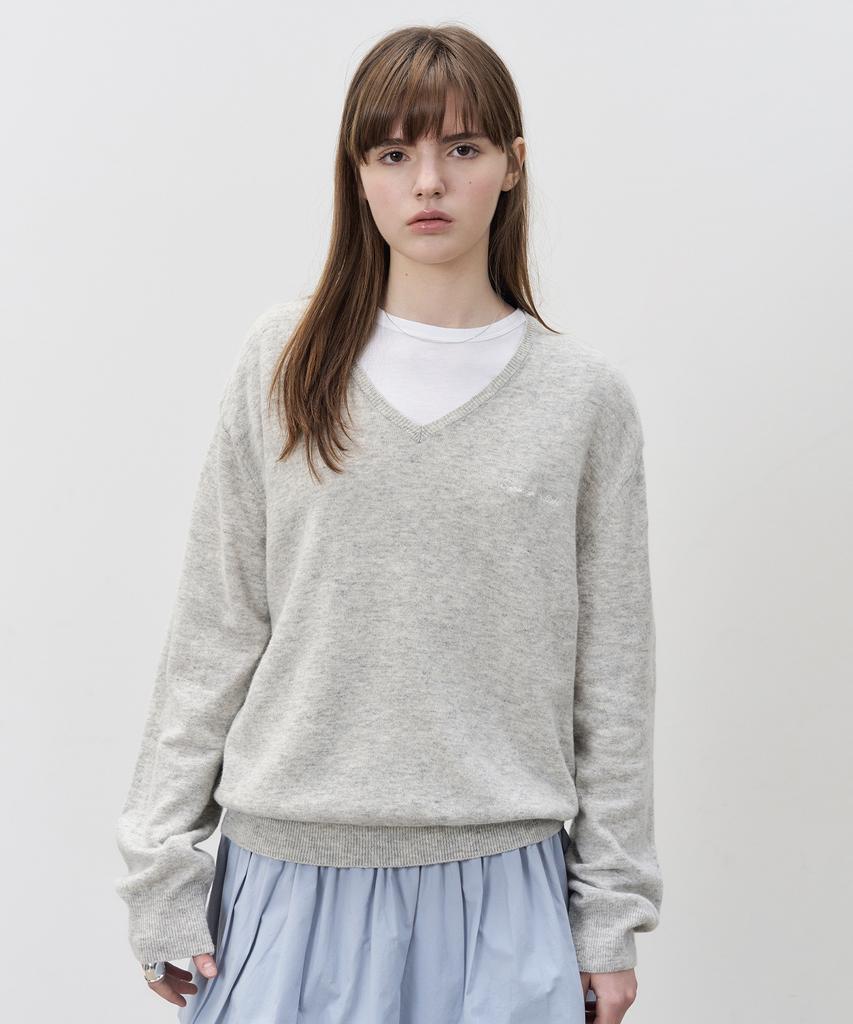 Sseomweeobeoteo Roe V-Neck Knit - Light Gray