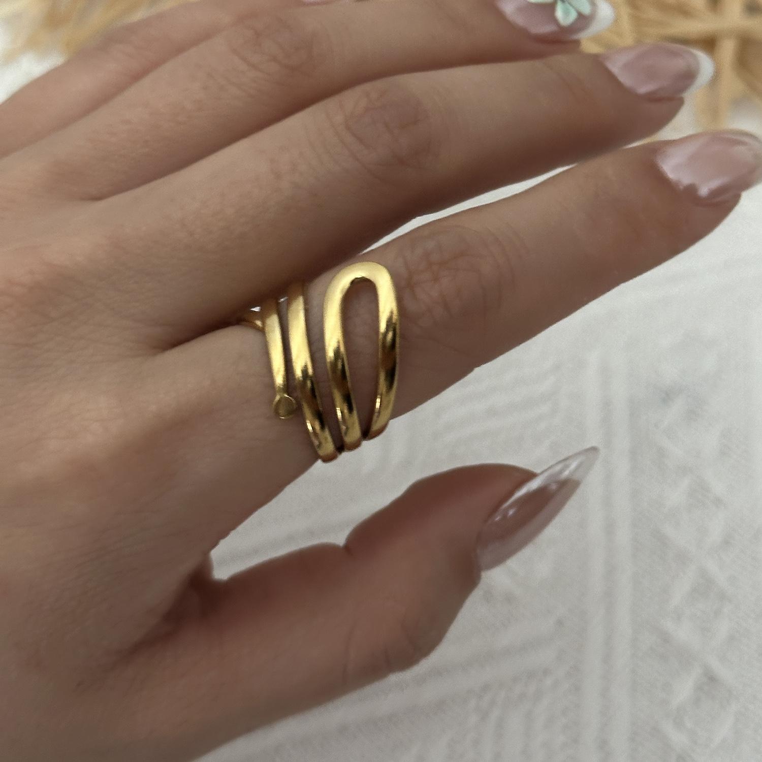 

Stainless Steel Gold Color Love Heart Ring Set For Women Hollow Flower Geometric Finger Rings Party Vacation Waterproof Jewelry