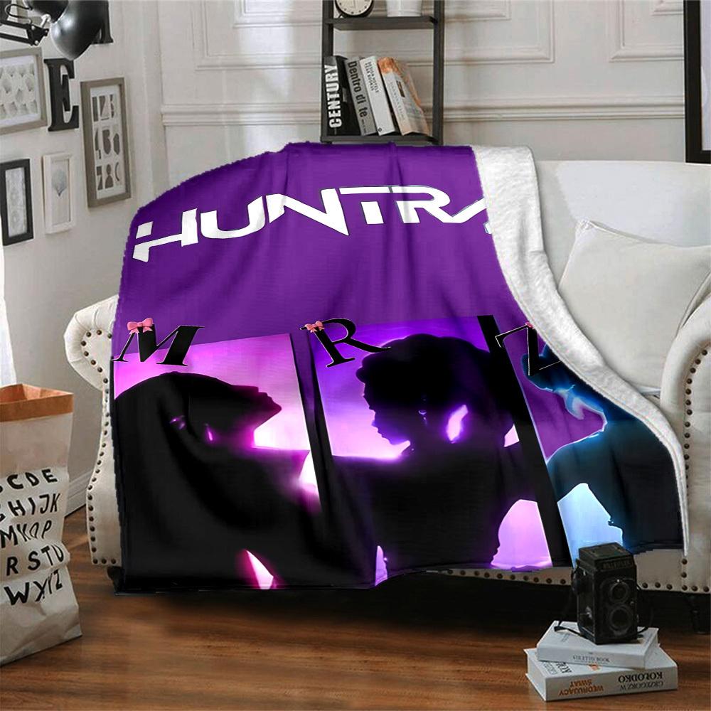 1pc K Pop Demon Hunters Flannel Blanket, Soft Skin Friendly with Digital Printing, Various Sizes Available for Family, Friends, Birthday