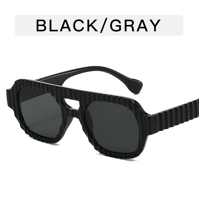 Vintage Stylish Sun Glasses for Women Double Bridge Anti-glare Sunglasses Women European American Style Men’s Sunglass