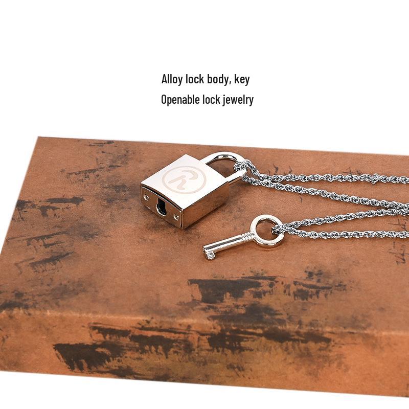 NANA Lock Necklace: Osaki Nana & Honjo Ren Couple Jewelry - Lockable Necklace