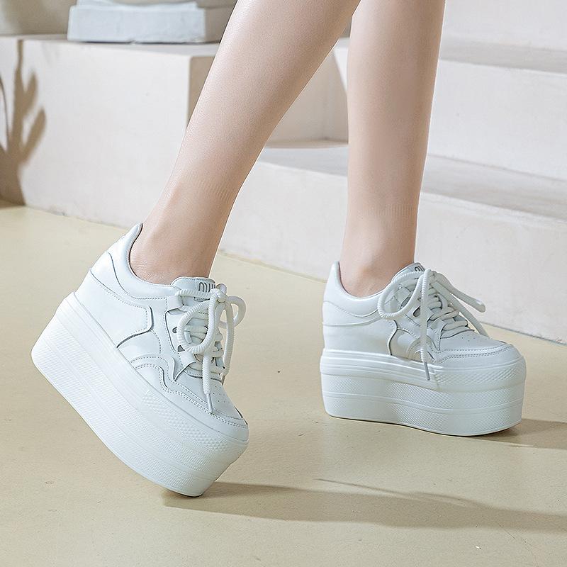 Thick-soled Panda Color Matching Women's Casual Single Shoes Spring 2025 New Super High-heeled Muffin Shoes Fashion Round Head Simple