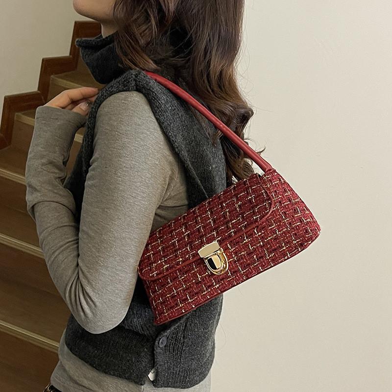 Korean Style Small Pu Handbag With Stitching Detail For Daily Casual Use