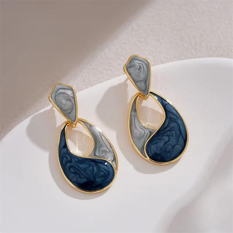 Vintage Enamel Oil Earrings for Women Geometric Water-Drop Hollow Dangle Earring Jewelry Party Gifts