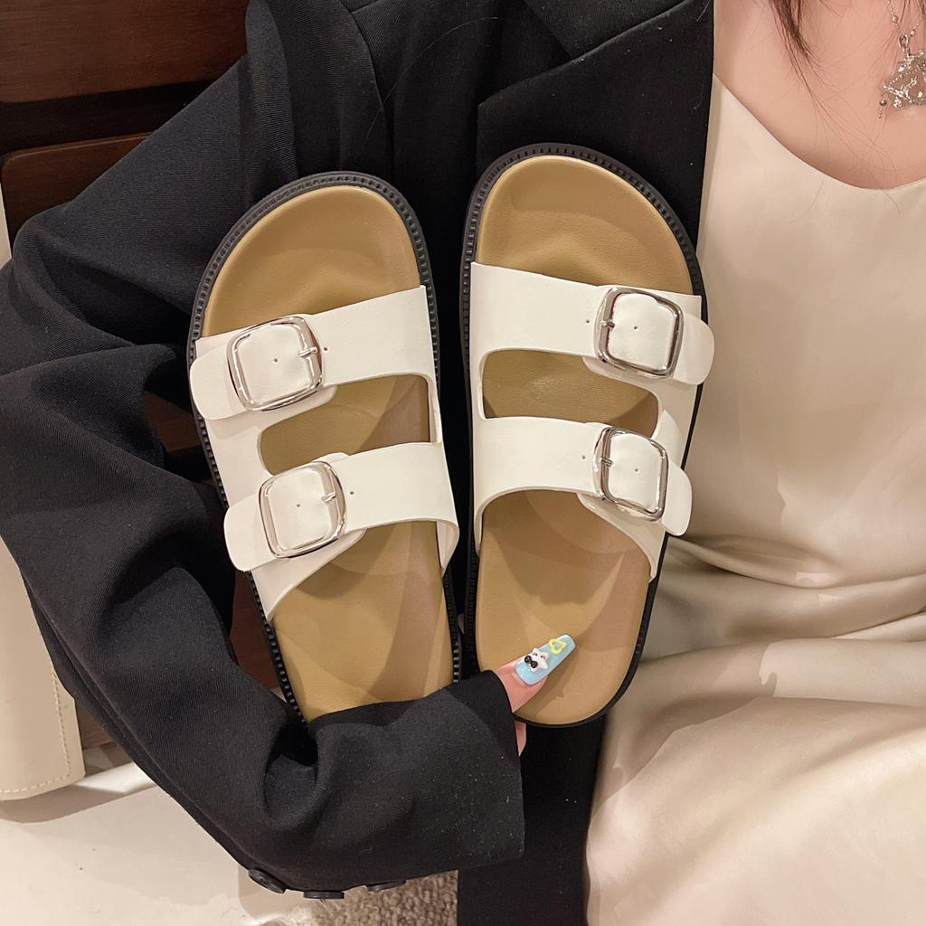 Fashion 2025 New Fashion Style Womens Flat Slippers Summer Outdoor Beach Sandals Female Classic Crok Buckle Sandal Lady Slides
