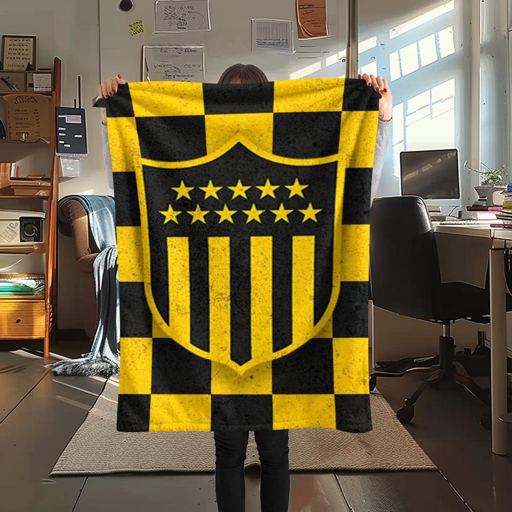 1PC Penarol Football Club Print Flannel Blanket, High Quality Comfortable for All Seasons, Home Decor, Warmth and Comfort, Perfect for Christmas Gifts