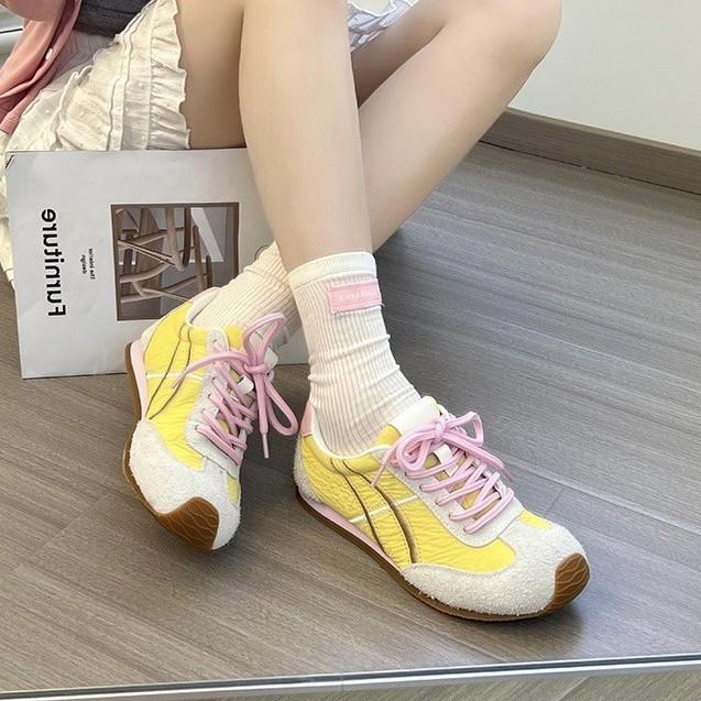 Versatile flat-bottomed retro lightweight ugly cute women's shoes casual sports moral training shoes women's 2025 spring Korean version Forrest Gump s