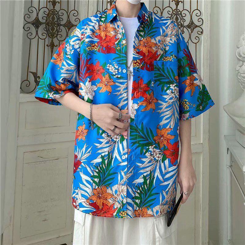 Men's Harajuku-Style Retro Floral Short-Sleeve Shirt: Hong Kong Ulzzang Beachwear with Sun Protection, Perfect for Couples.