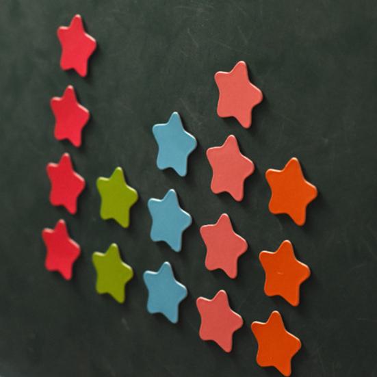 20Pcs/Set Magnetic Sticker Easy To Apply Multifunctional Multicolor Children's Race Stars Whiteboard Magnet Party Supplies