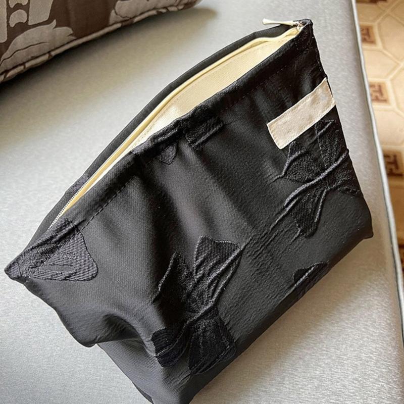 Large Capacity Wash Pouch  Travel Toiletry Storage Pouch Waterproof Toiletries Bag Waterproof Cosmetic Pouch