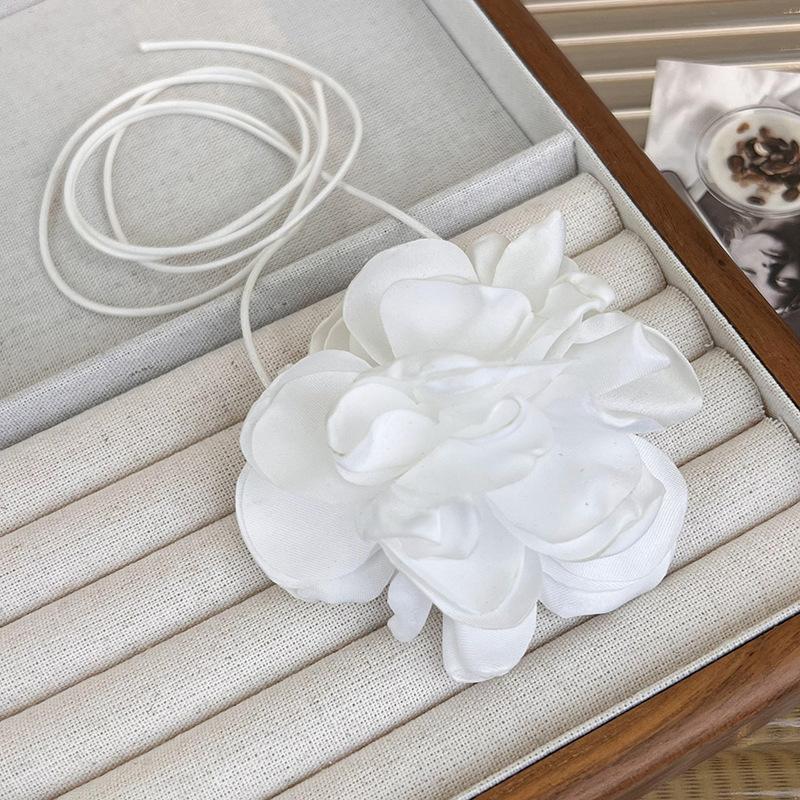 1Pcs Girls Elegant Adjustable Choker Chain Romantic Gothic Black 3D Rose Flower Necklace For Women Wedding Party Jewelry