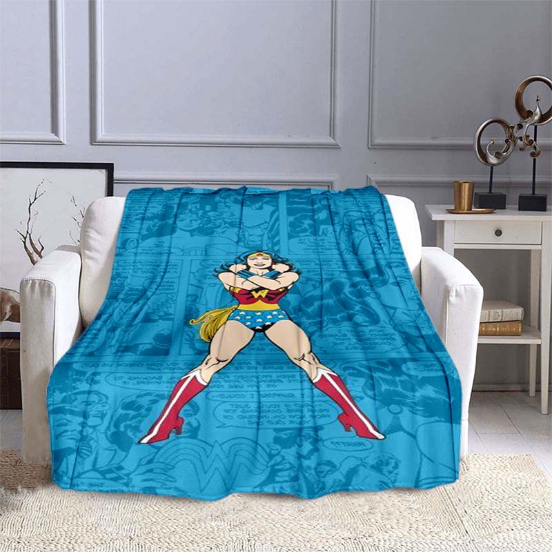 The New Wonder Woman Print Blanket Is a Warm and Comfortable Flannel Blanket, Suitable for Bedrooms, Sofas, Beds, Chairs, Picnic