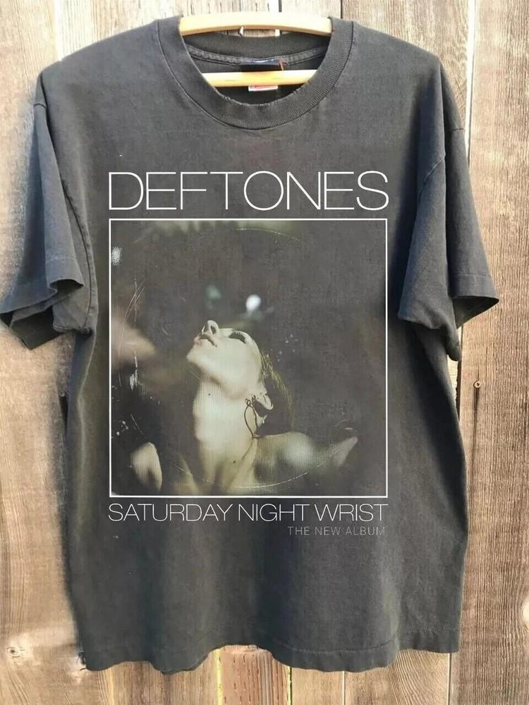 

Deftones Saturday Night Wrist 90-х Угольный Графический vtg Мужская Женская Унисекс Футболка M