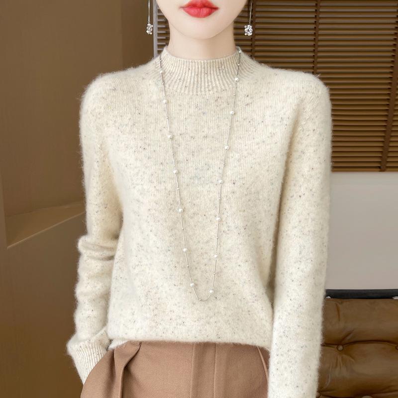 Elegant Advanced Style Seamless Half-High Women's Pullover Sweater in 100% Pure Wool