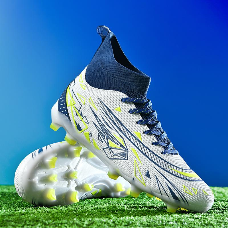 2024 Breathable AG Spike Soccer Shoes Boys Adult Students TF Shattered Nails King High Top Training Shoes Women