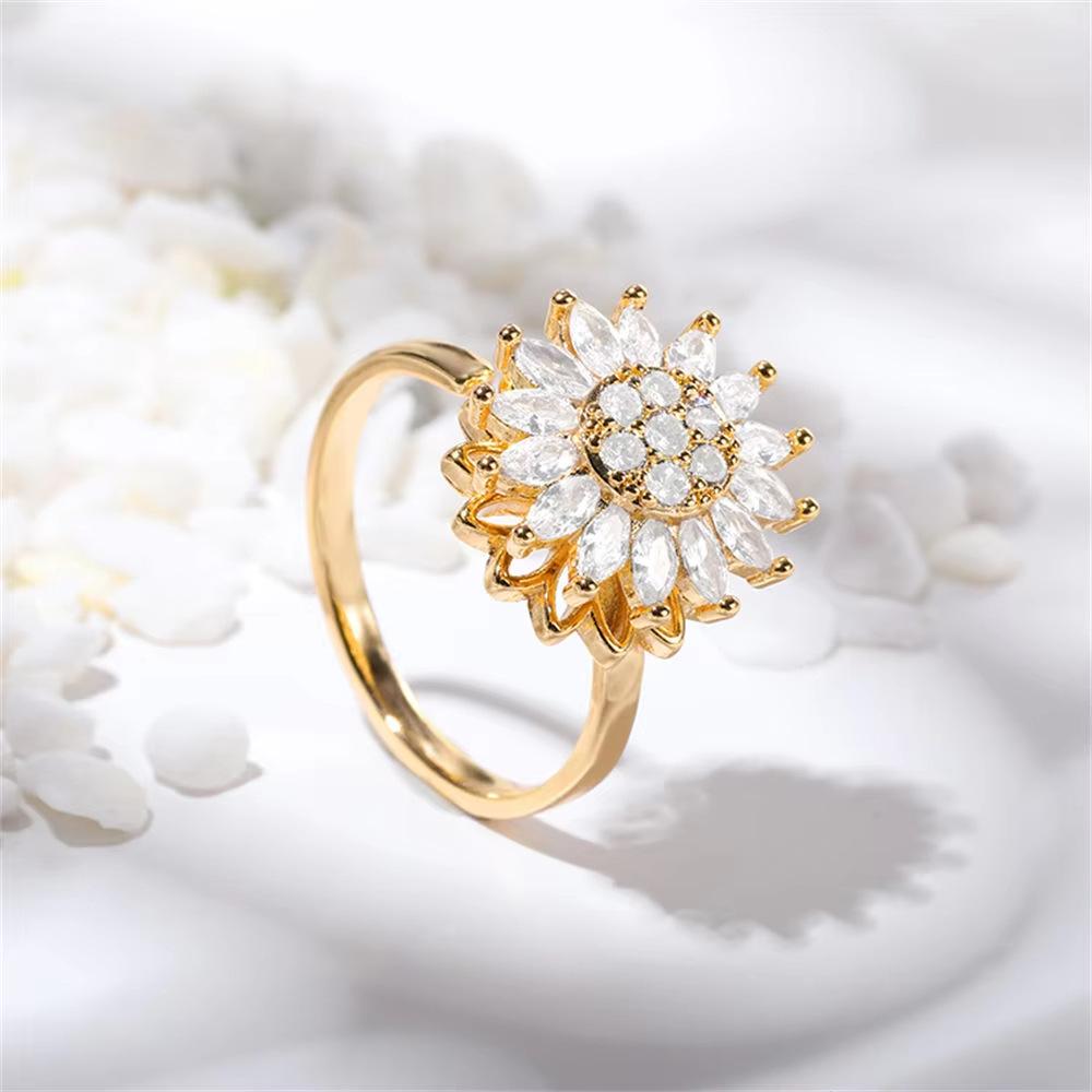 Exquisiter grüner Zirkon-Blumenring Damen Premium Vintage Ring