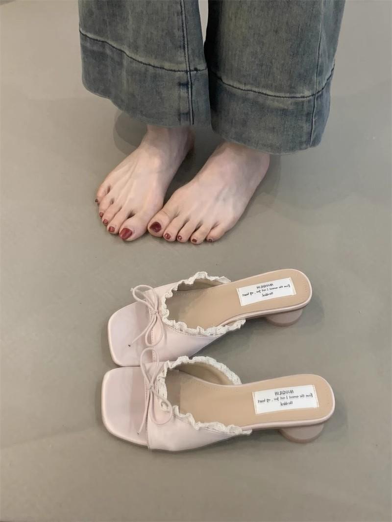 

Розовые французские крутые тапочки на толстом каблуке, туфельки феи, уличная обувь, новинка лета 2025, сандалии с бантом для ношения с юбкой 35