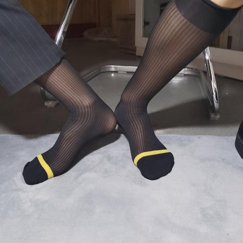 Calzini da uomo sottili e trasparenti in nylon traspirante, calze a righe over the calf per affari