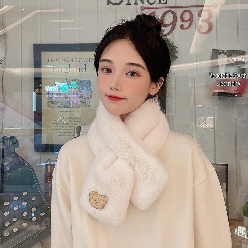 Newcomer Discount: Women's Cute Bear Imitation Rex Rabbit Fur Scarf - Thickened for Warmth in Autumn and Winter.