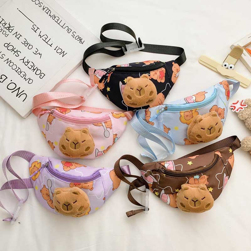 Borsa da petto per bambini Capibara Cartone Animato Kawaii Marsupio alla Moda con Bambola di Peluche Borsa a Spalla per Ragazze Grande Capacità Borse per Bambini
