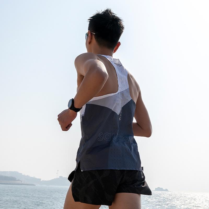 SAUCONY SS24 Running Tank Top Men's White Base With Black And Gray Colorblock Print Set SC2249038A-PR38