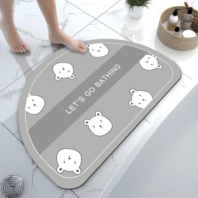 Diatom Mud Bathroom Cartoon Door Mat, Water Absorption and Non-slip Toilet Quick-drying Toilet Semicircular Door Mat Is Simple