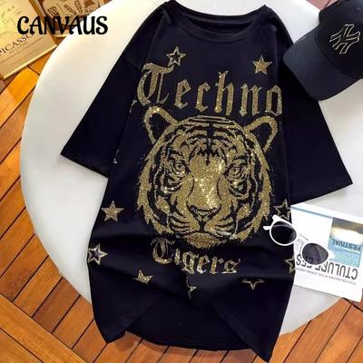 Camiseta feminina plus size com manga curta e diamante preto fashion