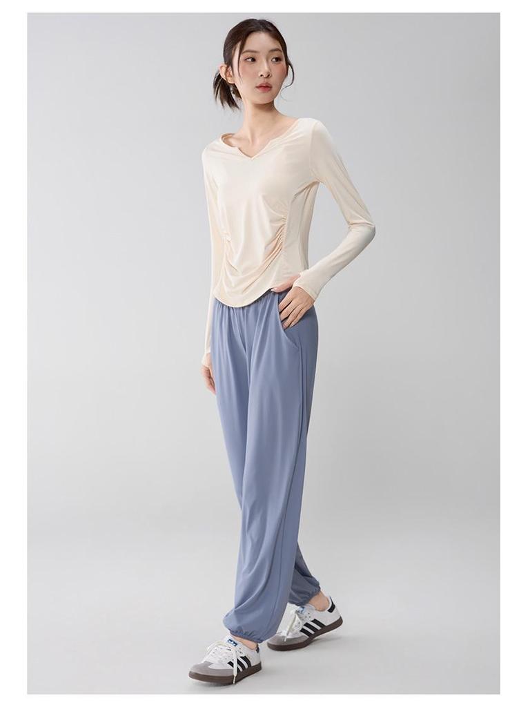 Women's V-Neck Yoga Suit: Loose, Quick-Dry, Long Sleeve for Casual Sports and Pilates Training