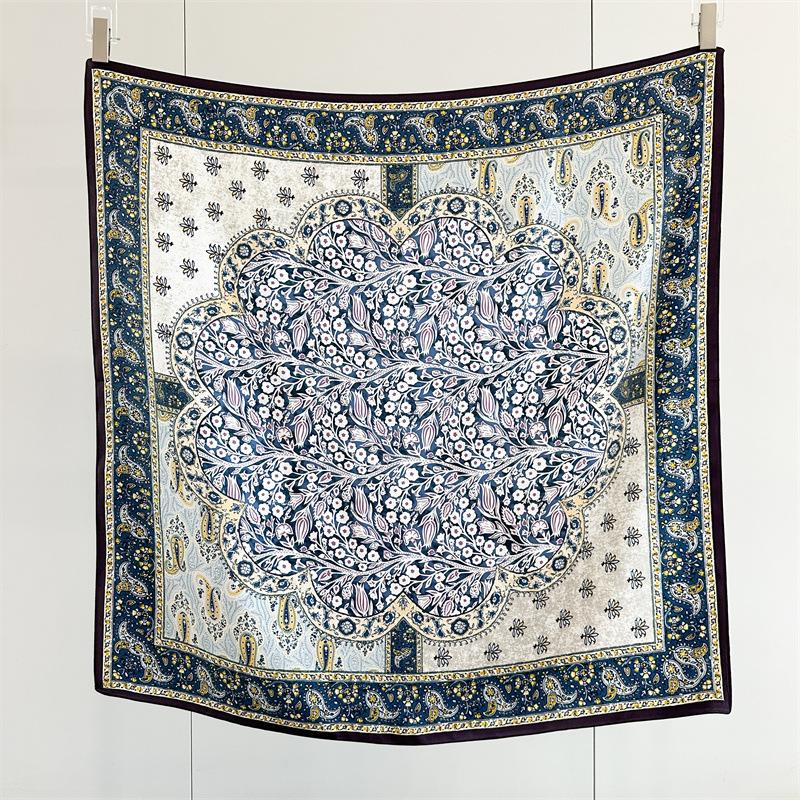 Silk Scarf Female Classical Paisley Pattern Versatile 91 Plain Crepe Satin Square Scarf Mulberry Silk Silk Scarf with Shawl