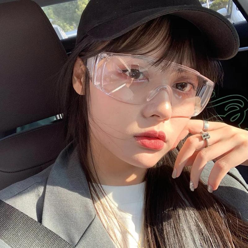 Cool anti-splash and dustproof glasses, transparent large-frame trendy personalized glasses for men and women, stylish protective goggles and