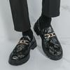 Scarpe da Uomo con Plateau Mocassini Eleganti Scarpe Elevator Punk Scarpe Formali da Lavoro Stampa Suola Spessa Creepers Taglie Forti