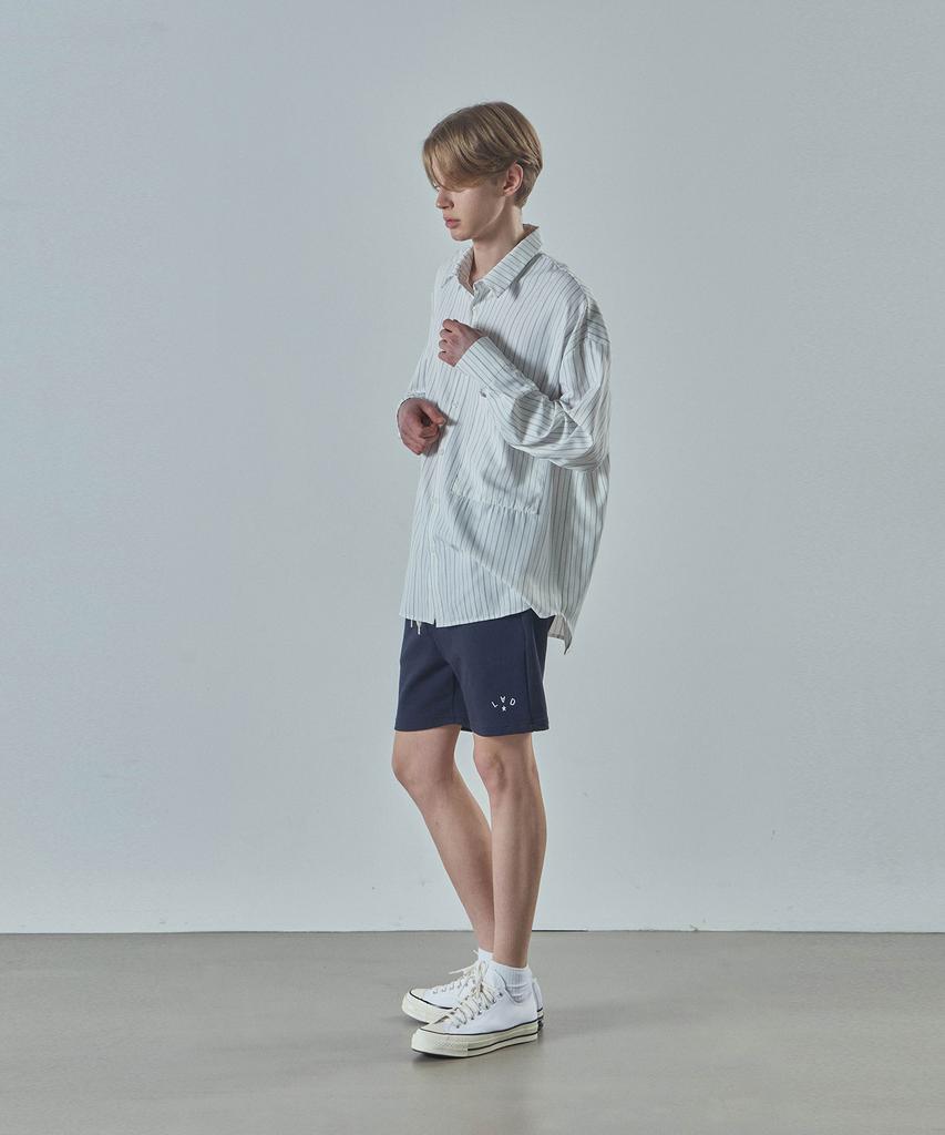 Ladeuedisyeon Sweat Shorts_Navy