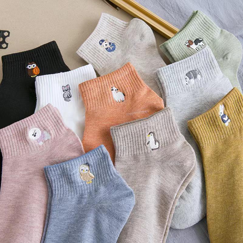 Spring/Summer 2024 Women's Embroidered Cotton Cartoon Socks: Breathable, Sweat-Absorbent, Casual Short Crew Style