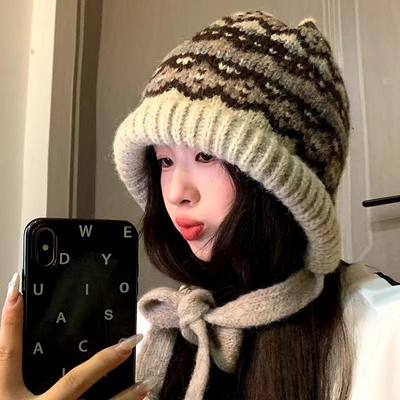Sweet warm knitted straps rainbow hat women's new autumn and winter ear protection pullover hat