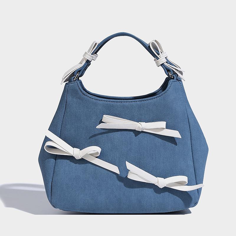 

Sweet girl high-value ballet style bow portable shoulder crossbody niche original design vegetable basket bucket bag джинсовий синього кольору