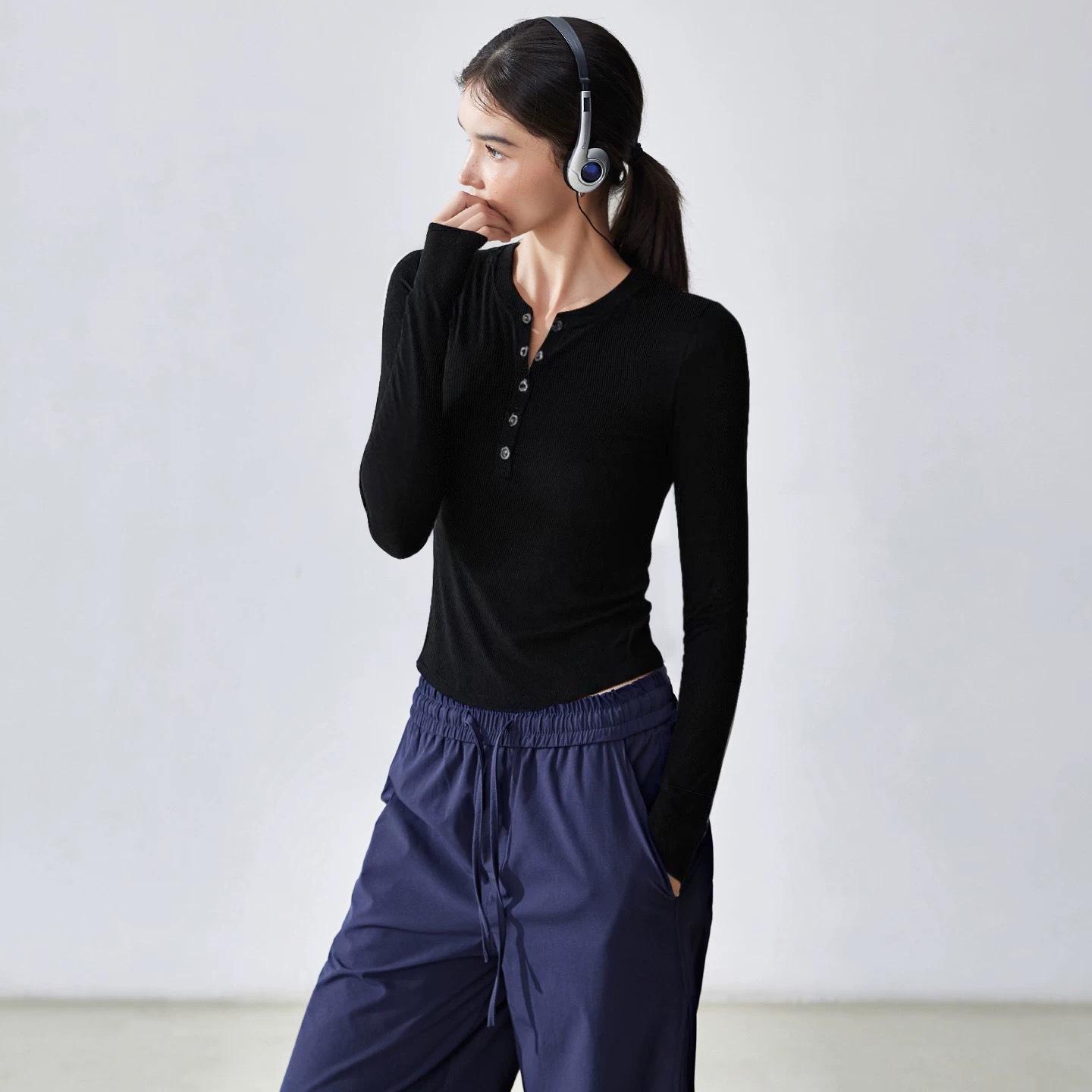 

Women s Slim Fit Long Sleeve Henley for Yoga, Sports, and Pilates Medium