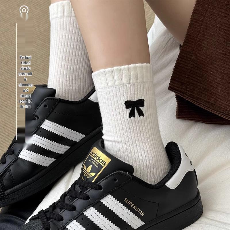 Women's Thickened Pure Cotton Mid-Calf Slouch Socks with Bow Embroidery for Autumn and Winter