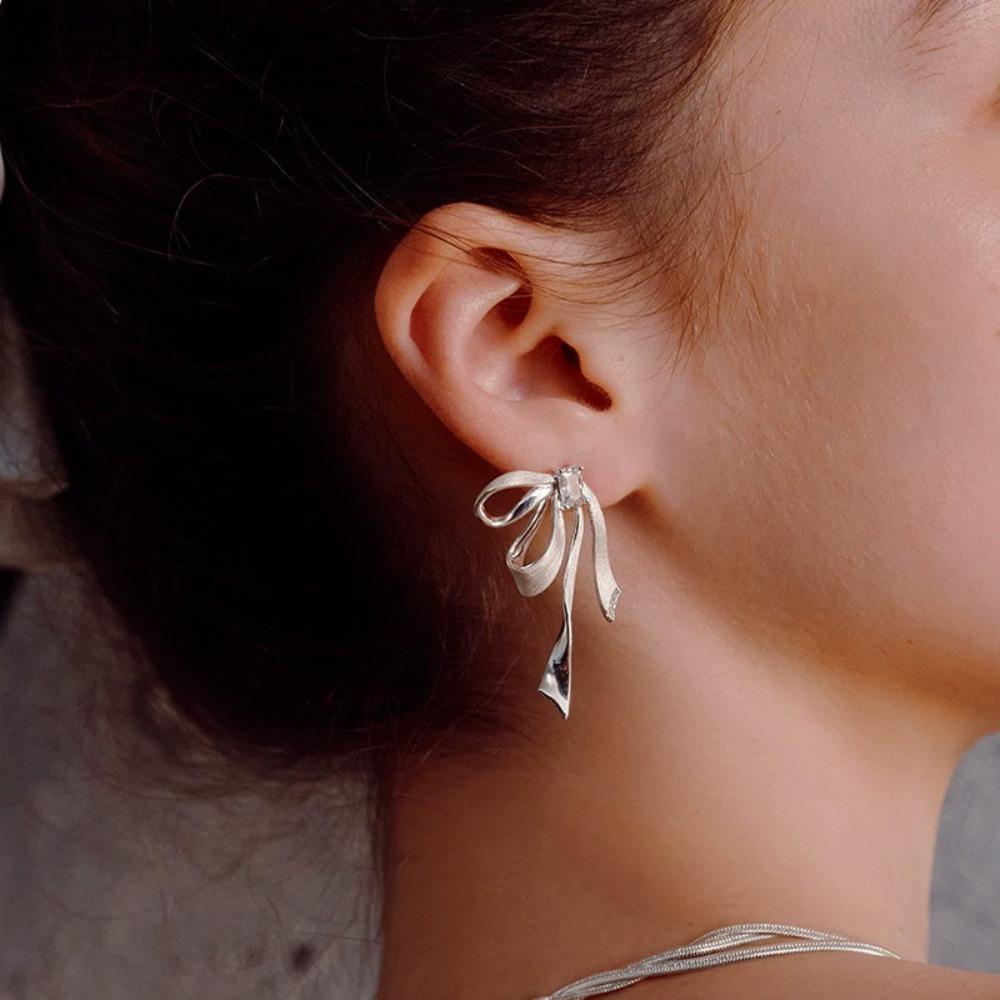 Retro Temperament Silver-toned Brushed Stereo Ribbon Bowknot Zircon Tassel Stud Earrings for Women Korean Designer Jewelry Gifts