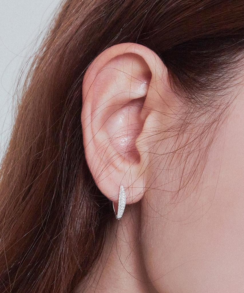 Charmy Silver Oval Cubic Earrings