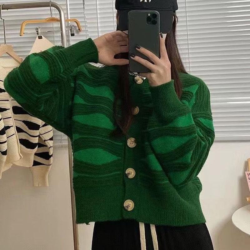 Cardigan Sweater 2023 Autumn Wave Stripe Sweater for Women Design Sense Knitted Cardigan Versatile and Lazy Sweater Female Coat