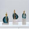 Metal Golden Sculpture Crystal Natural Agate Handmade Crafts Ornaments Abstract Modern Home Decoration Furnishings Accessories
