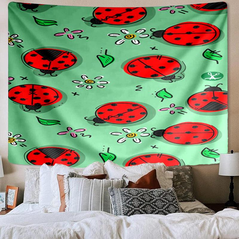 Ladybug Love Heart Pattern Tapestry Room Decoration Wall Hanging for Living Room Bedroom, Dormitory, Birthday and Christmas Gifts
