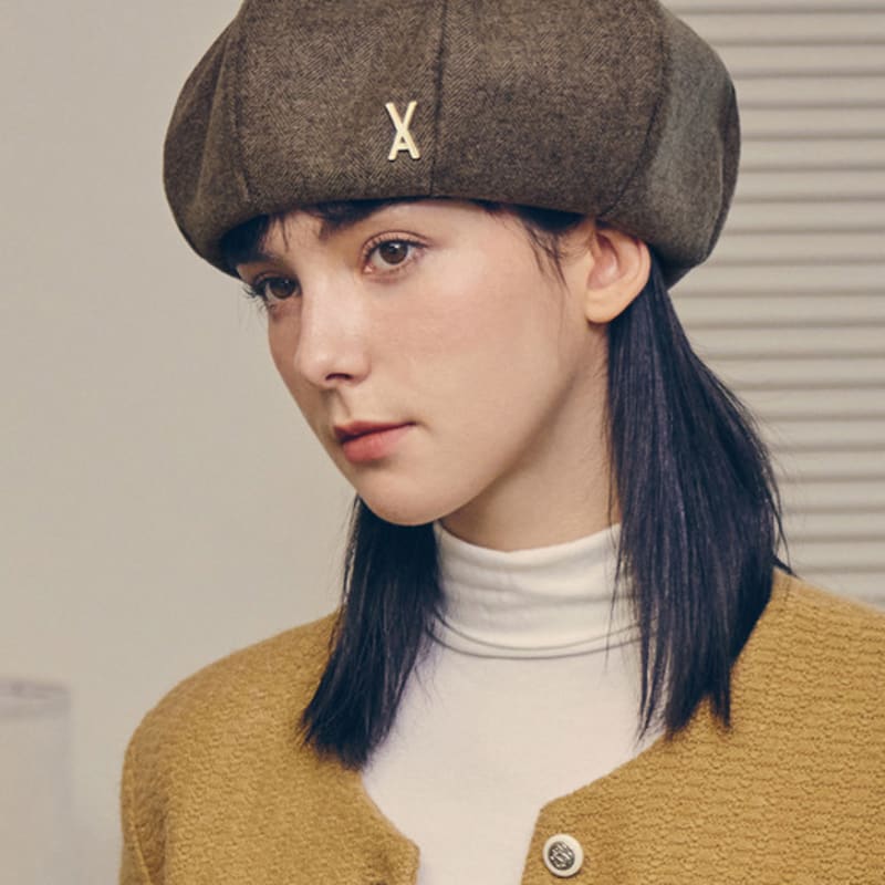 VARZAR VA Studded Octagonal Wool Beret Brown