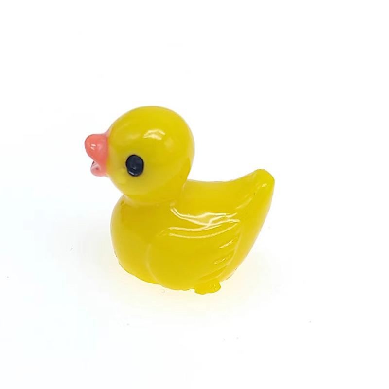 

20/50/100pcs 1.6×1.6cm Mini Yellow Duck Landscape Ornament With Multi Meat Moss Microlandscape Mini Resin Candy Color 3D Duck 20pcs